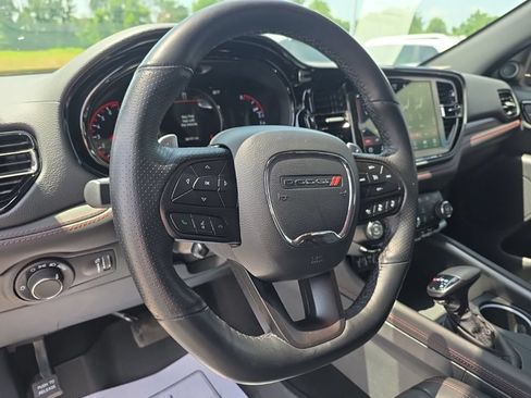 Used 2024 Dodge Durango GT AWD/4WD image 9