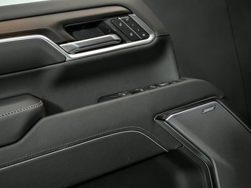 New 2026 GMC Sierra 2500 Denali w/ Denali Reserve Package image 5