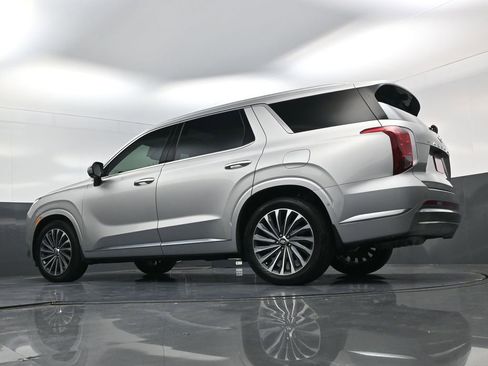 Used 2025 Hyundai Palisade Calligraphy AWD/4WD image 18