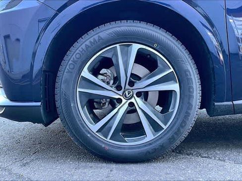 Used 2023 Lexus RX 350 Premium w/ Accessory Package AWD/4WD image 34