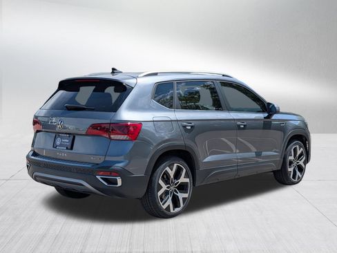 Certified 2023 Volkswagen Taos SEL AWD/4WD image 7