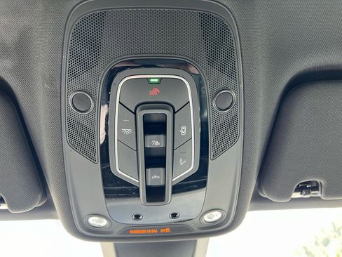 Used 2022 Audi SQ7 Premium Plus image 28