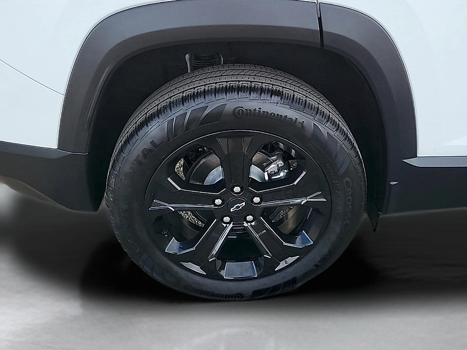 Used 2025 Chevrolet Equinox LT w/ Midnight Edition AWD/4WD image 9