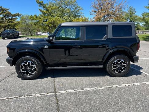 Used 2023 Ford Bronco Outer Banks AWD/4WD image 6
