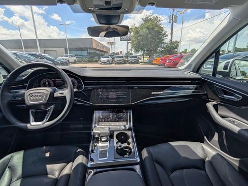 Used 2023 Audi Q7 3.0T Premium Plus w/ Premium Plus Package AWD/4WD image 8