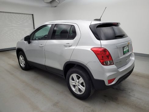 Used 2021 Chevrolet Trax LS w/ Tint and Cruise Package AWD/4WD image 3