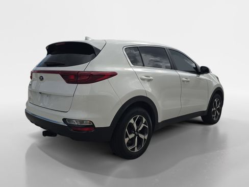 Used 2022 Kia Sportage LX FWD image 3