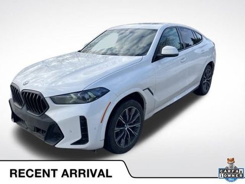 Certified 2024 BMW X6 xDrive40i w/ Premium Package image 1