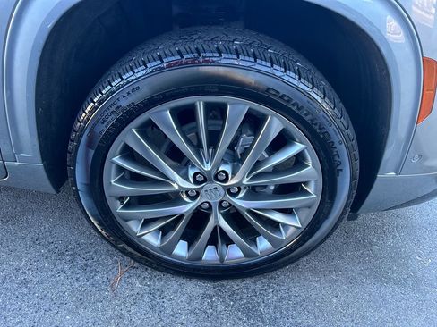 Certified 2025 Buick Enclave Avenir w/ Super Cruise Package image 40