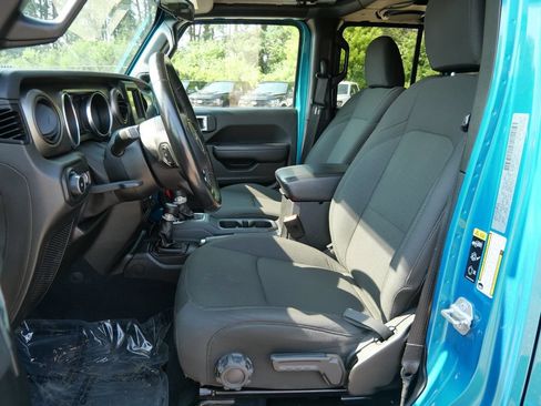 Used 2020 Jeep Wrangler Unlimited Sport AWD/4WD image 15