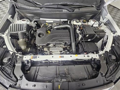 Used 2024 GMC Terrain SLT image 11