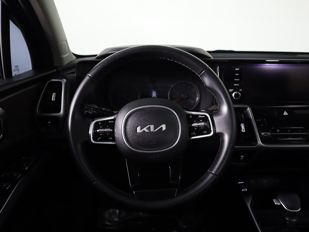 Used 2022 Kia Sorento S w/ Panoramic Sunroof Package AWD/4WD image 44