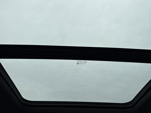 Used 2022 GMC Yukon SLT w/ SLT Premium Package image 28