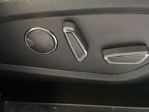 Used 2017 Lincoln MKC Select w/ Select Plus Package FWD image 41
