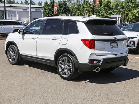 Used 2022 Honda Passport EX-L image 2