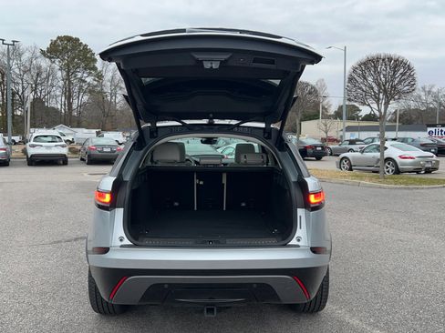 Used 2018 Land Rover Range Rover Velar R-Dynamic HSE image 10