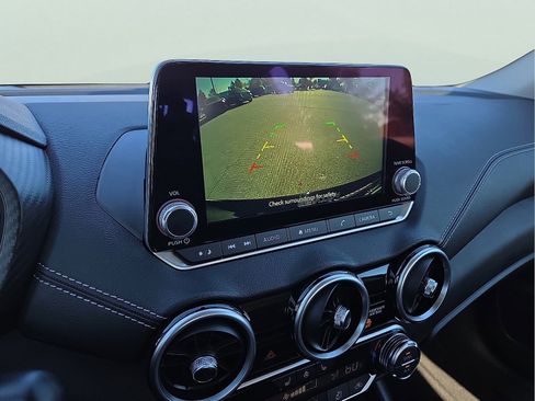 Used 2024 Nissan Sentra SV w/ All-Weather Package image 17