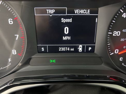 Used 2025 Chevrolet Trax LS image 11