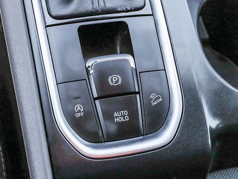 Used 2019 Hyundai Santa Fe SE AWD/4WD image 31