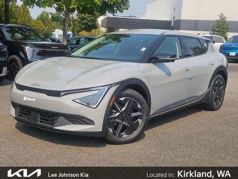 New 2026 Kia EV6 Light AWD/4WD image 1