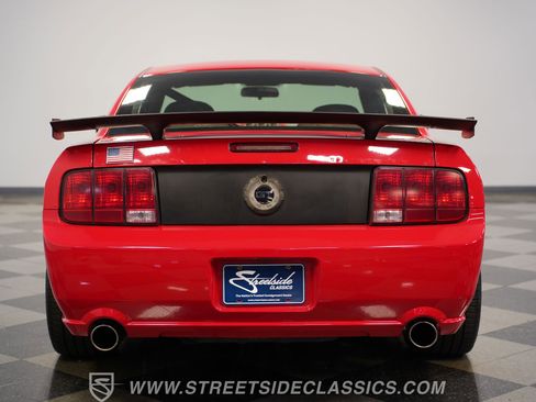 Used 2006 Ford Mustang GT RWD image 26