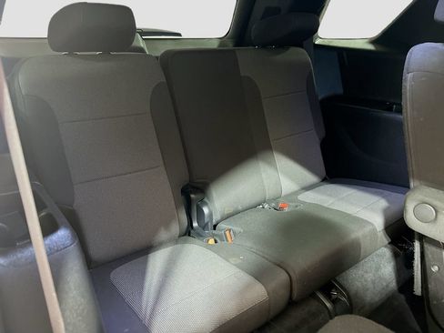 Used 2023 Chevrolet Traverse LT w/ LPO, Floor Liner Package FWD image 23