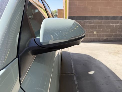 Used 2024 Hyundai Kona Limited FWD image 12