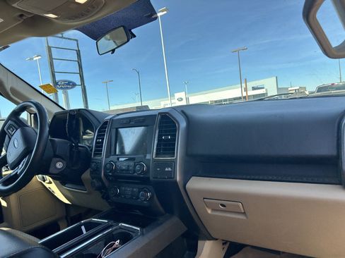 Used 2018 Ford F150 XLT w/ Max Trailer Tow Package AWD/4WD image 12