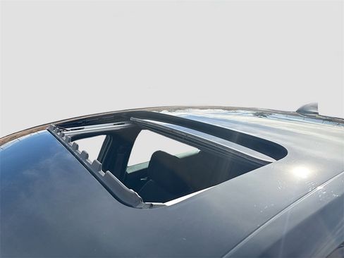 Used 2025 Honda Civic Sport image 21