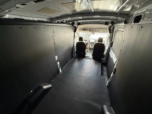 New 2026 Ford Transit 250 148 Medium Roof w/ Load Area Protection Package image 17