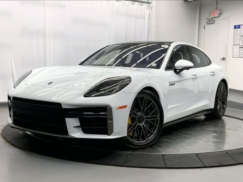 New 2026 Porsche Panamera Turbo S image 1