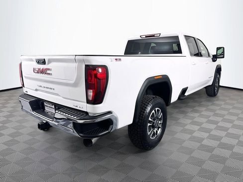 Used 2023 GMC Sierra 3500 SLE w/ SLE Convenience Package AWD/4WD image 7