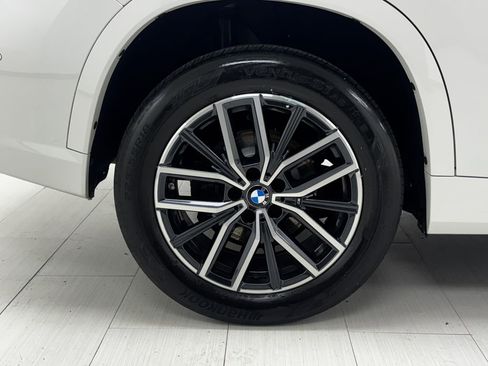 Used 2023 BMW X1 xDrive28i w/ Premium Package image 45