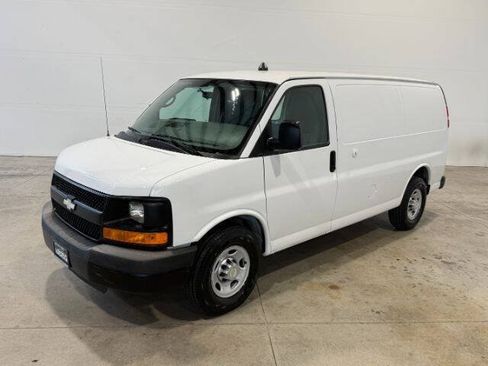 Used 2012 Chevrolet Express 2500 w/ Cold Climate Package RWD image 2