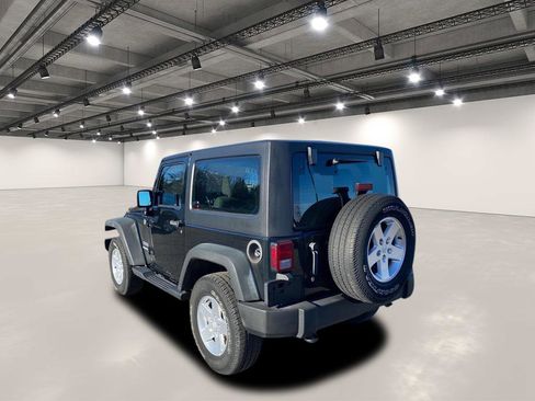 Used 2012 Jeep Wrangler Sport image 5