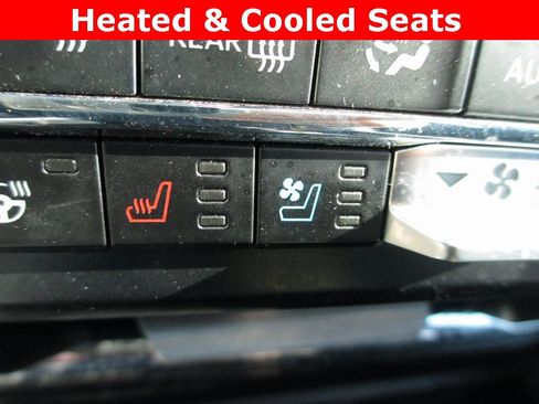 Used 2024 Ford F350 Lariat w/ Lariat Ultimate Package image 18