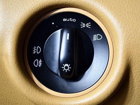 Used 2008 Porsche Cayenne GTS image 38