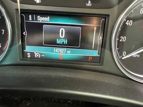 Used 2018 Buick Enclave Essence w/ Trailering Package AWD/4WD image 8