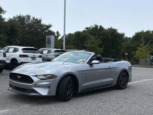 Used 2020 Ford Mustang Premium RWD image 8