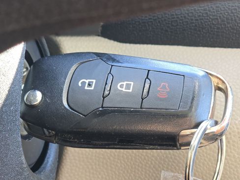 Used 2020 Ford EcoSport S image 35