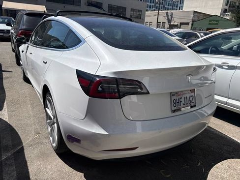 Used 2018 Tesla Model 3 Long Range AWD/4WD image 5