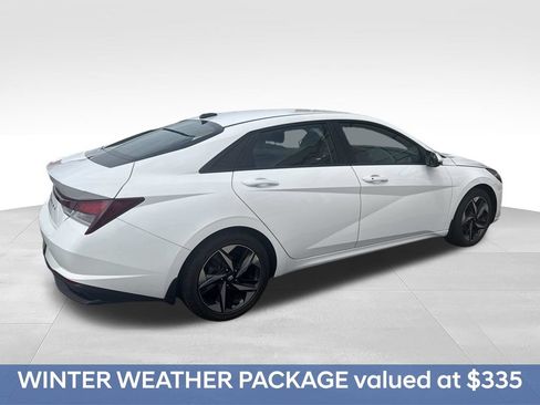 Certified 2023 Hyundai Elantra SEL w/ Convenience Package FWD image 5