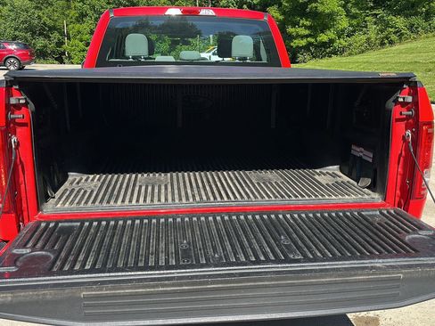 Used 2016 Ford F150 XL w/ Equipment Group 101A Mid AWD/4WD image 21