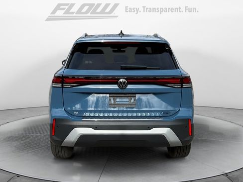 New 2026 Volkswagen Tiguan SE image 6