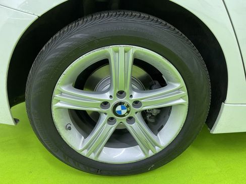 Used 2014 BMW 320i xDrive Sedan image 15