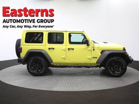 Used 2023 Jeep Wrangler Unlimited w/ Cold Weather Group AWD/4WD image 45