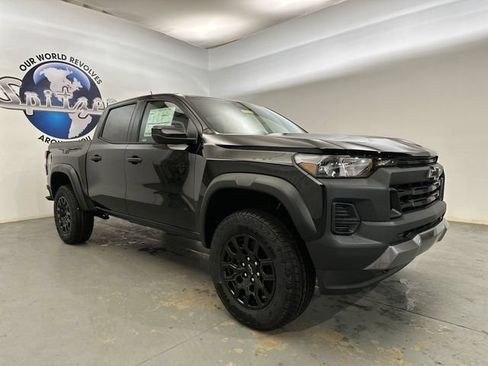 New 2026 Chevrolet Colorado Trail Boss AWD/4WD image 10