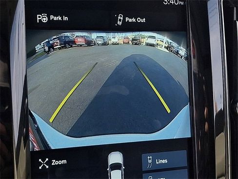 Used 2019 Volvo XC60 T5 Inscription image 18