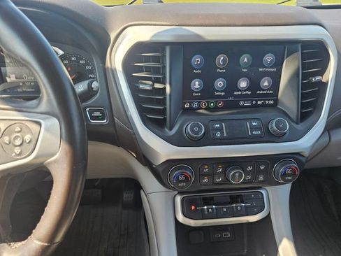 Used 2023 GMC Acadia SLT w/ Preferred Package FWD image 17