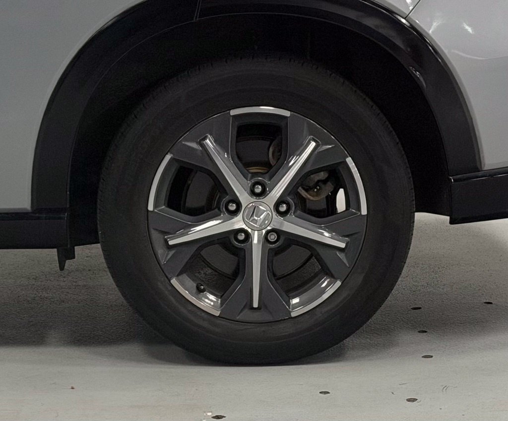 Used 2024 Honda HR-V EX-L image 7